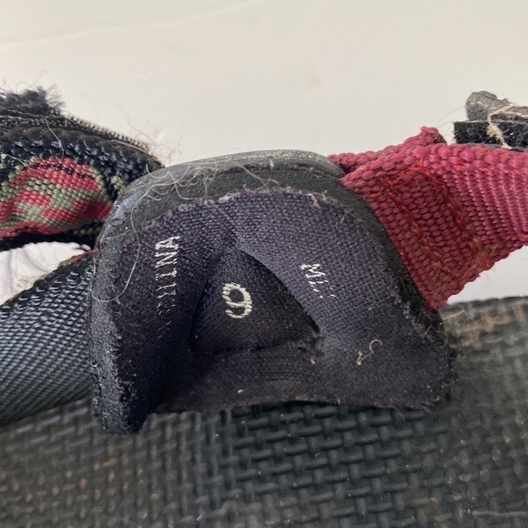 Vintage retro Merrell men's size 9 tribal print fabric velcro sandals - Picture 3 of 11